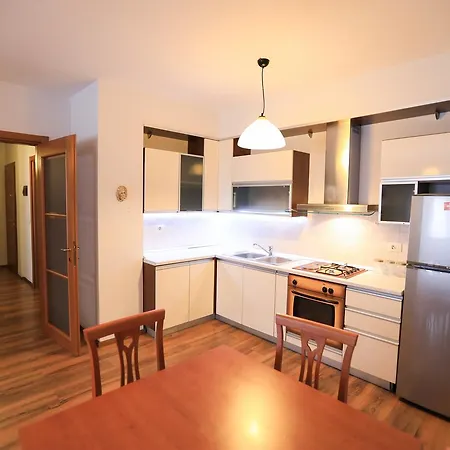 Apartment Eri's *